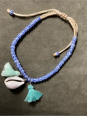 Blue Beaded Shell adj Anklet with Mint Tassels